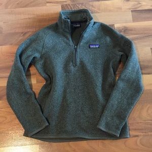 Patagonia sweater size small